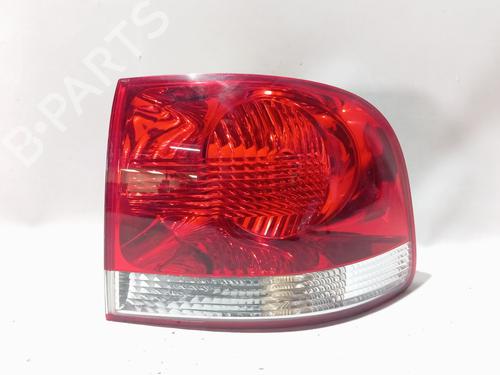 Used Right taillight Right taillight 37632076 37632076