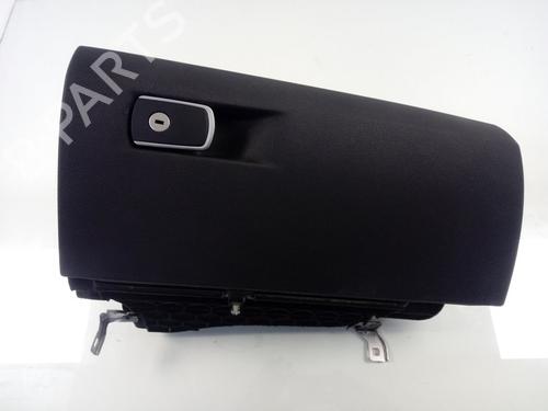 Used Glove box BMW 4 Coupe (F32, F82) 435 d xDrive (313 hp) 18099236