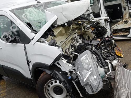 Third brake light PEUGEOT RIFTER | BP22563638L11