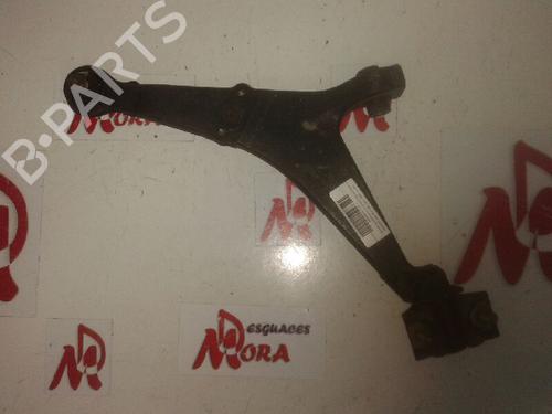 Used Left front suspension arm PEUGEOT 405 II (4B) [1992-1999]  18466587
