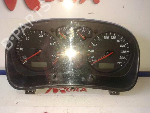 Used Instrument cluster VW GOLF IV (1J1) 1.9 TDI (110 hp) 12677057