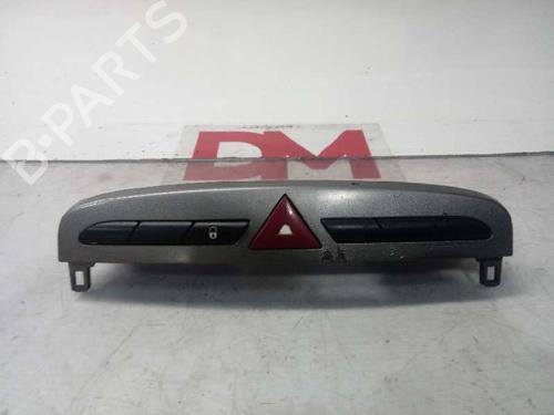 Used Warning switch PEUGEOT 308 I (4A_, 4C_) [2007-2016]  12653323
