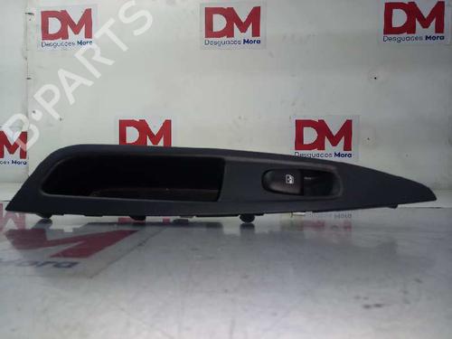 Used Right rear window switch NISSAN QASHQAI II (J11, J11_) 1.5 dCi (110 hp) 12837329