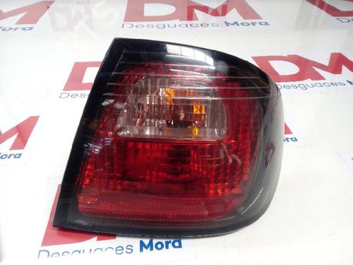 Used Right taillight NISSAN PRIMERA (P11) 2.0 16V (140 hp) 12839070