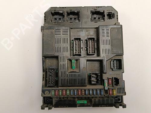 Used Fuse box Fuse box PEUGEOT 307 SW (3H) 2.0 HDI 90 (90 hp) 32508142 32508142