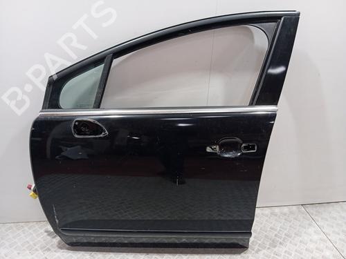 Used Left front door PEUGEOT 5008 (0U_, 0E_) [2009-2017]  31329525