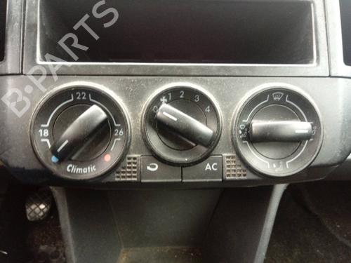 Used Climate control VW POLO (9N_, 9A_) 1.4 16V (75 hp) 12842209