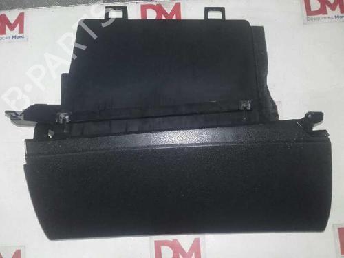Used Glove box MERCEDES-BENZ B-CLASS Sports Tourer (W245) [2005-2011]  12650037