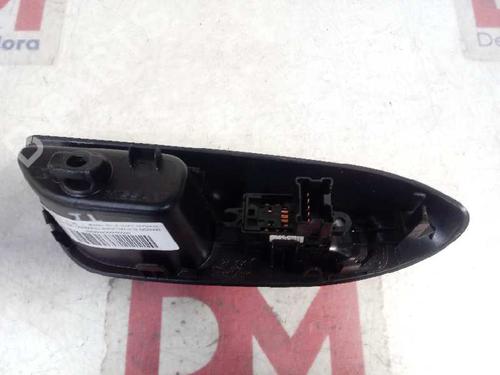 Left rear window switch NISSAN JUKE (F15) | BP12836360I29