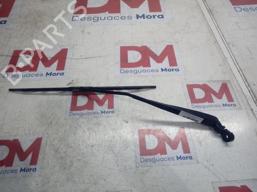 Front windshield wiper arm NISSAN NT400 Cabstar | BP12842694C143