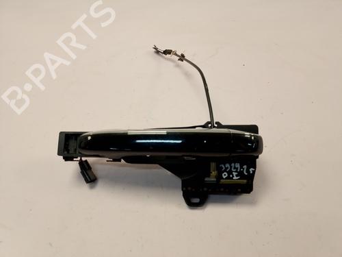 front-left-exterior-door-handle-renault-megane-iv-hatchback-b9amn_-2015-27272330 main image