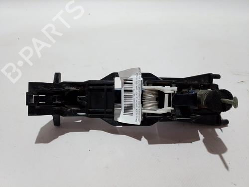 Klamka zewnętrzna drzwi przednich lewych MERCEDES-BENZ C-CLASS (W203) C 200 CDI (203.004) | BP29290956C128