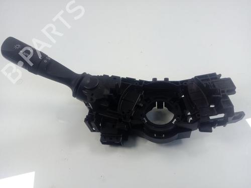 Used Headlight switch TOYOTA HILUX VIII Pickup (_N1_) [2015-2025]  17096694