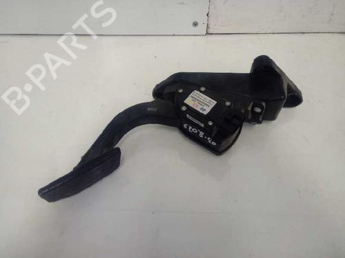 Used Pedal KIA CARENS III MPV (UN) 2.0 CRDi 140 (140 hp) 13580321