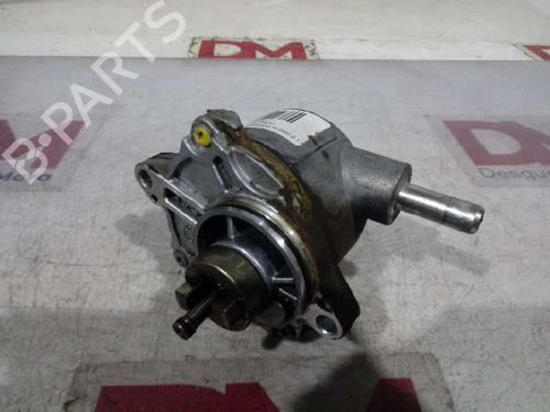 Used Vacuum pump MERCEDES-BENZ SPRINTER 3-t Van (B906) [2006-2018]  16705428