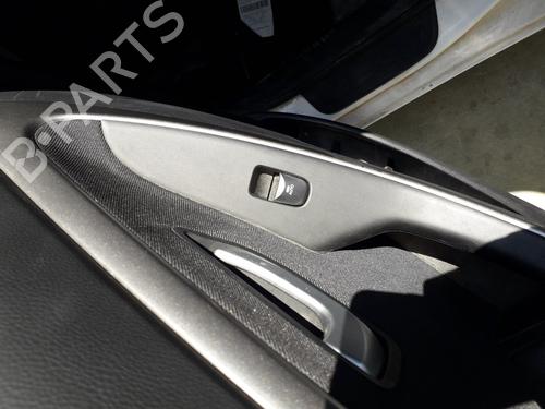 Used Left rear window switch HYUNDAI i30 (GD) [2011-2025]  30372782
