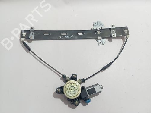 Alzacristallo anteriore destro Alzacristallo anteriore destro CHEVROLET MATIZ (M200, M250) 1.0 (67 hp) 36990423 36990423