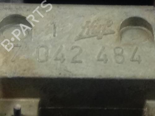 Venstre bak utvendig håndtak LAND ROVER RANGE ROVER III (L322) 3.0 D 4x4 | BP17972214C130 