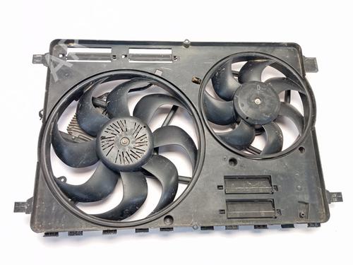 Used Radiator fan VOLVO XC60 II (246) D4 AWD (190 hp) 23946273