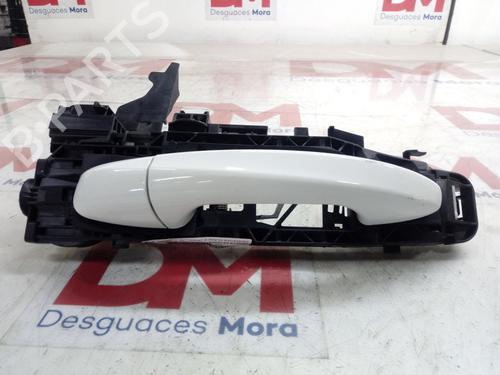 Front left exterior door handle MERCEDES-BENZ C-CLASS (W205) C 250 BlueTEC / d (205.008, 205.006) | BP12671981C128 