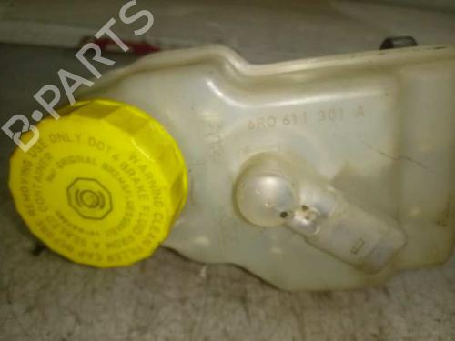 Used Brake master cylinder SEAT IBIZA IV ST (6J8, 6P8) 1.2 TSI (90 hp) 14940928