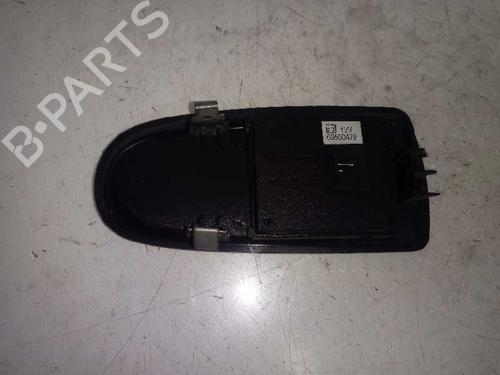 Interrupteur de vitre avant droite IVECO DAILY III Platform/Chassis 35 C 12 , 35 S 12 (AEKA14A1, AEKA14AA, AEKA64A1,... | BP12937269I26 