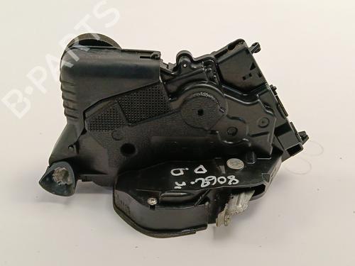 front-right-lock-toyota-yaris-_p9_-2005-2006-2007-2008-2009-2010-2011-2012-2013-2014-33017699 main image