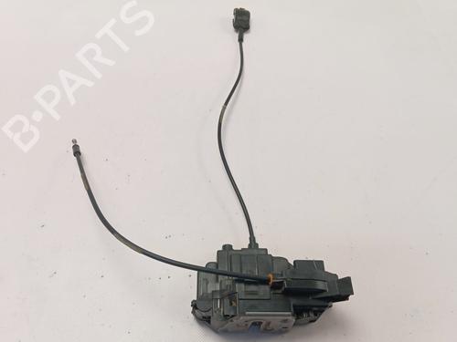 Cerradura puerta delantera derecha RENAULT MASTER II Van (FD) [1997-2013]  32340346