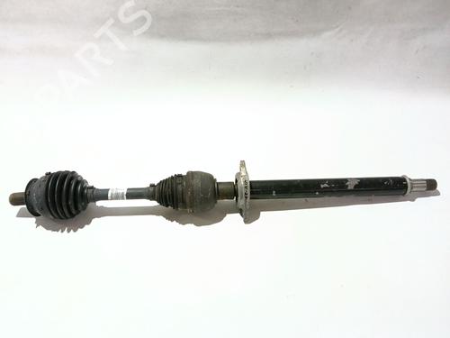 Used Right front driveshaft MERCEDES-BENZ GLA-CLASS (X156) GLA 200 CDI / d (156.908) (136 hp) 31952617