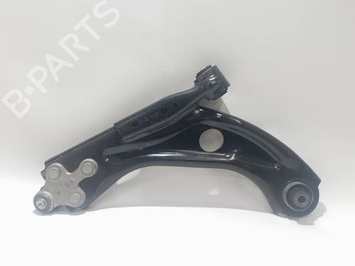 Used Right front suspension arm PEUGEOT RIFTER [2018-2026]  32044220