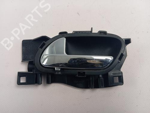 Used Rear left interior door handle PEUGEOT 3008 II SUV (MC_, MR_, MJ_, M4_) [2016-2025]  30374082