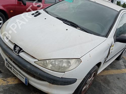 Fuse box PEUGEOT 206 Hatchback (2A/C) 1.4 HDi eco 70 | BP18491485E1 