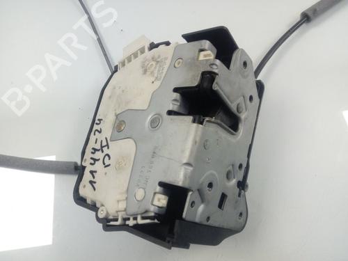 Front left lock LAND ROVER RANGE ROVER III (L322) 3.0 D 4x4 CWC500070 |