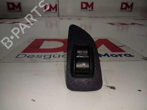 Used Right rear window switch FIAT LINEA (323_, 110_) [2006-2025]  16985722