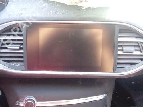 Multifunctionele display PEUGEOT 308 II (LB_, LP_, LW_, LH_, L3_) 1.5 BlueHDI 100 (102 hp) 13217187