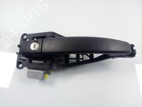 Used Front left exterior door handle OPEL CORSA D (S07) 1.3 CDTI (L08, L68) (95 hp) 18037977