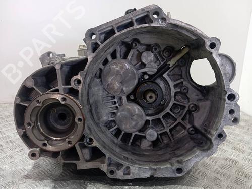 Używane Skrzynia biegów SKODA SUPERB III (3V3) 2.0 TDI (150 hp) 30685011