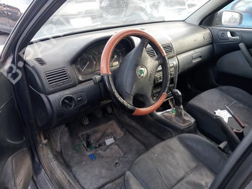 Left headlight SKODA OCTAVIA I (1U2) | BP31854885C28