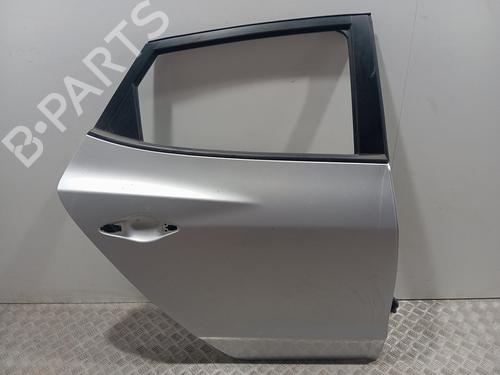 Used Right rear door HYUNDAI ix35 (LM, EL, ELH) [2009-2016]  31323478