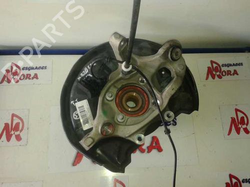 Used Left rear steering knuckle MERCEDES-BENZ C-CLASS (W202) [1993-2000]  16923593