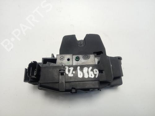 Used Tailgate lock OPEL CROSSLAND X / CROSSLAND (P17, P2QO) 1.2 (75) (110 hp) 12673500