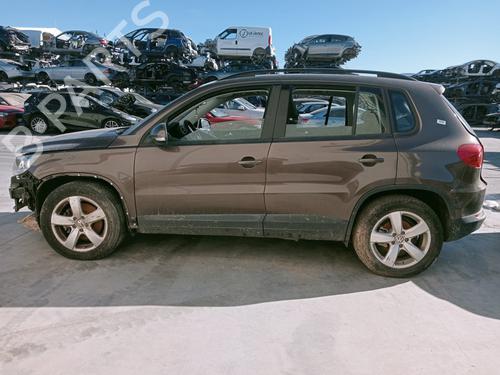 Left tailgate light VW TIGUAN (5N_) | BP23892611C79 - Image 19