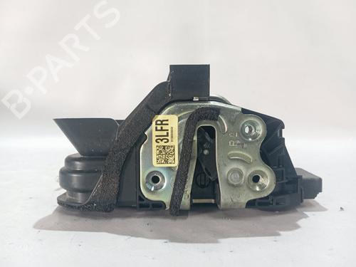 front-right-lock-kia-stonic-yb-2017-34473892 main image