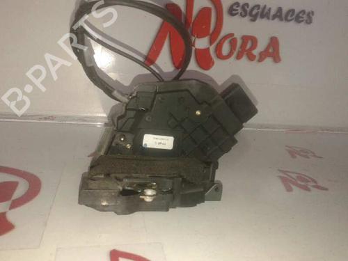 Used Rear right lock MAZDA 3 Saloon (BK) [1999-2009]  12833113