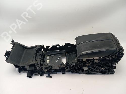 Armrest / Center console LAND ROVER RANGE ROVER VELAR (L560) 3.0 D300 SDV6 4x4 | BP40105092I20 - Image 2