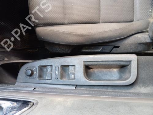 Engine control unit (ECU) VW GOLF V (1K1) | BP22600975M57