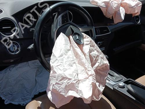 Front right panel MERCEDES-BENZ C-CLASS (W204)  | BP13101384C59 