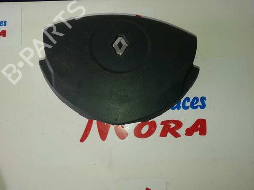 Used Driver airbag RENAULT MEGANE II Estate (KM0/1_) [2003-2012]  12640804