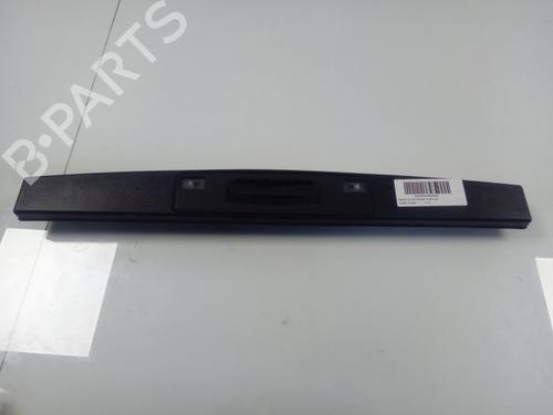 Trunk håndtak FORD PUMA (J2K, CF7) [2019-2025]  17480443