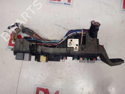 Fuse box TOYOTA AVENSIS Saloon (_T25_) 2.0 D-4D (CDT250_, CDT250R) | BP12645074E1 